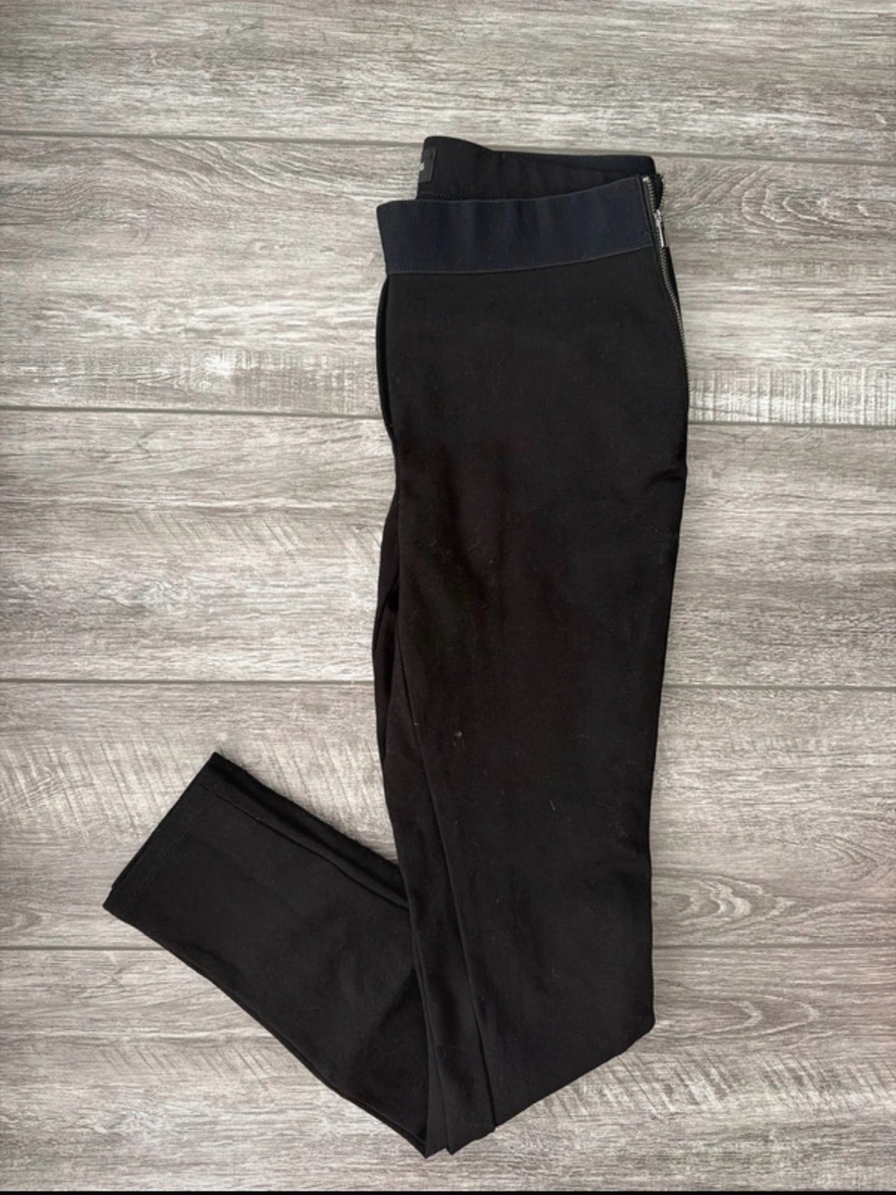WHBM Black Stretch Pull-On dress leggings size 2